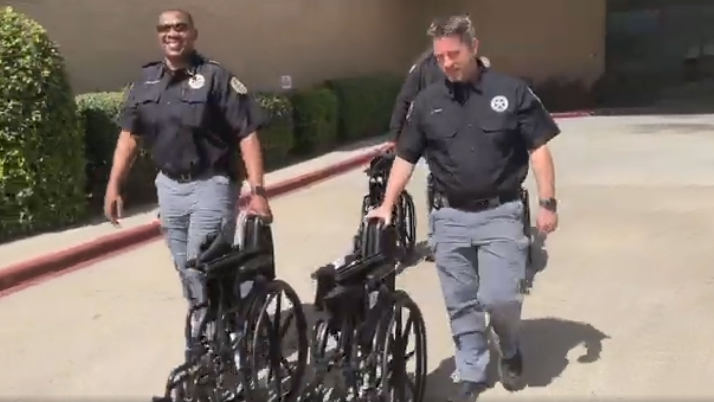 Willis Knighton Donates Wheelchairs to Shreveport City Court