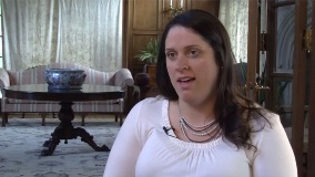 Elizabeth Jones - Lg