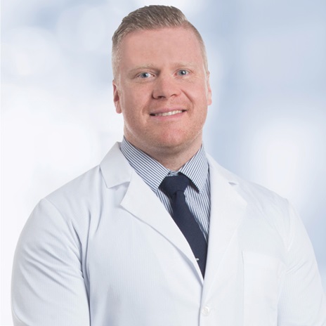 Dr. Mark Callanan Performs Region’s First ACL Repair Using Innovative BEAR Implant